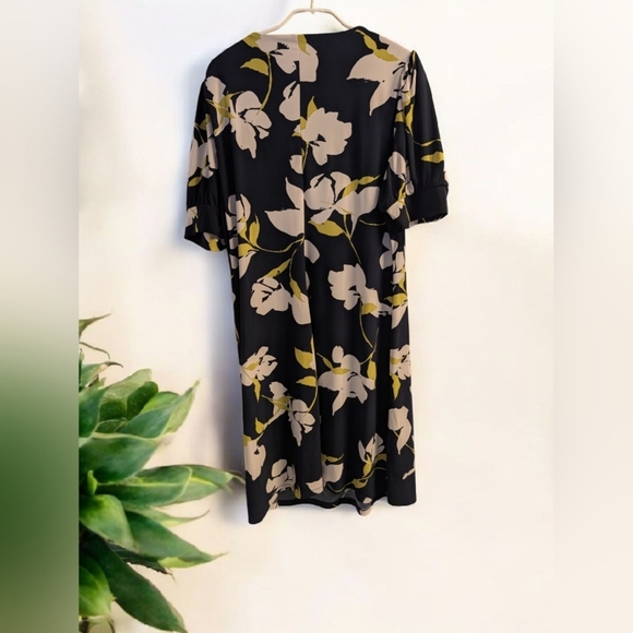 Harper Rose Short Sleeve V-Neck Shift Mini Navy Floral Size 14 Dress EUC - Picture 8 of 12